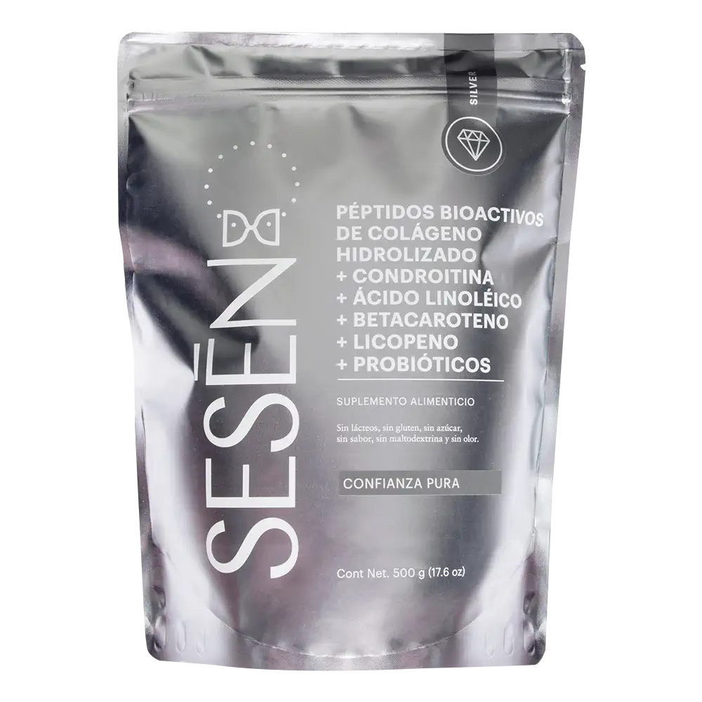 Empaque plateado Silver de 500 g con diseño minimalista y texto blanco indicando ingredientes funcionales y suplemento alimenticio